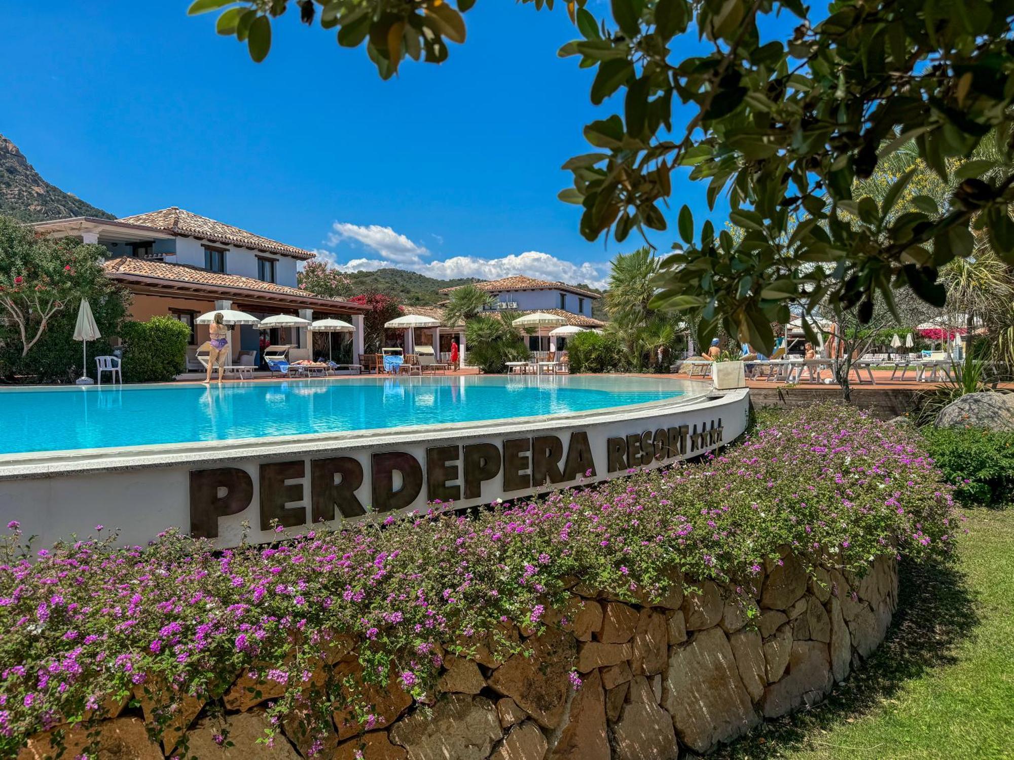 Perdepera 4*
